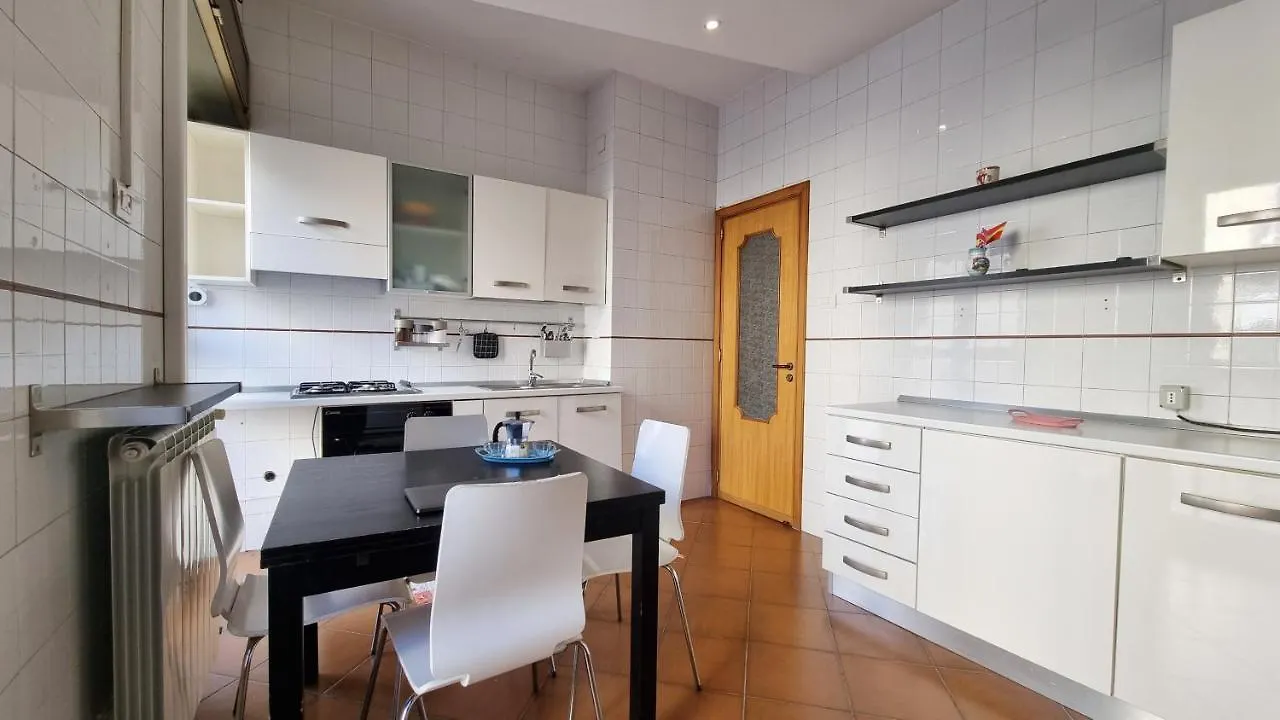 Casa Omar al Vomero Nápoles Apartamento